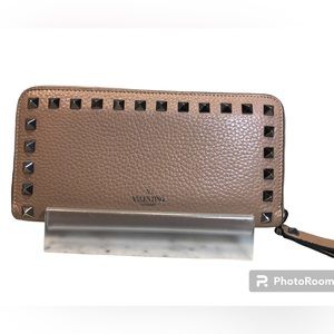 Valentino Garavani Pebbled Leather Wallet